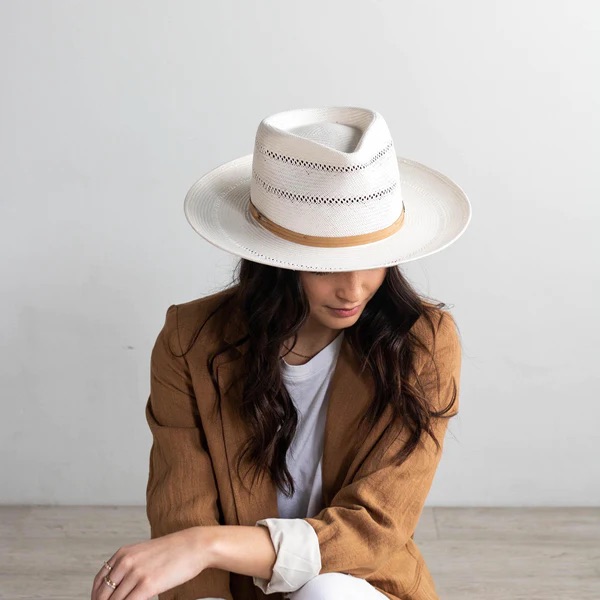 Brand New With Tags  Gigi Pip Arlo Hat Size 61  Xl